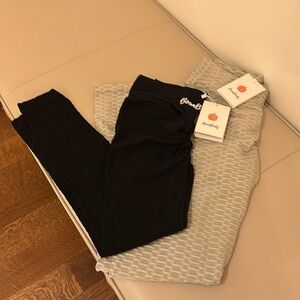 Boom Booty Leggings size small